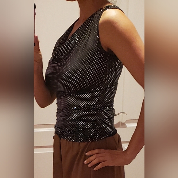 Sequin sleveless shirt S - Picture 13 of 13
